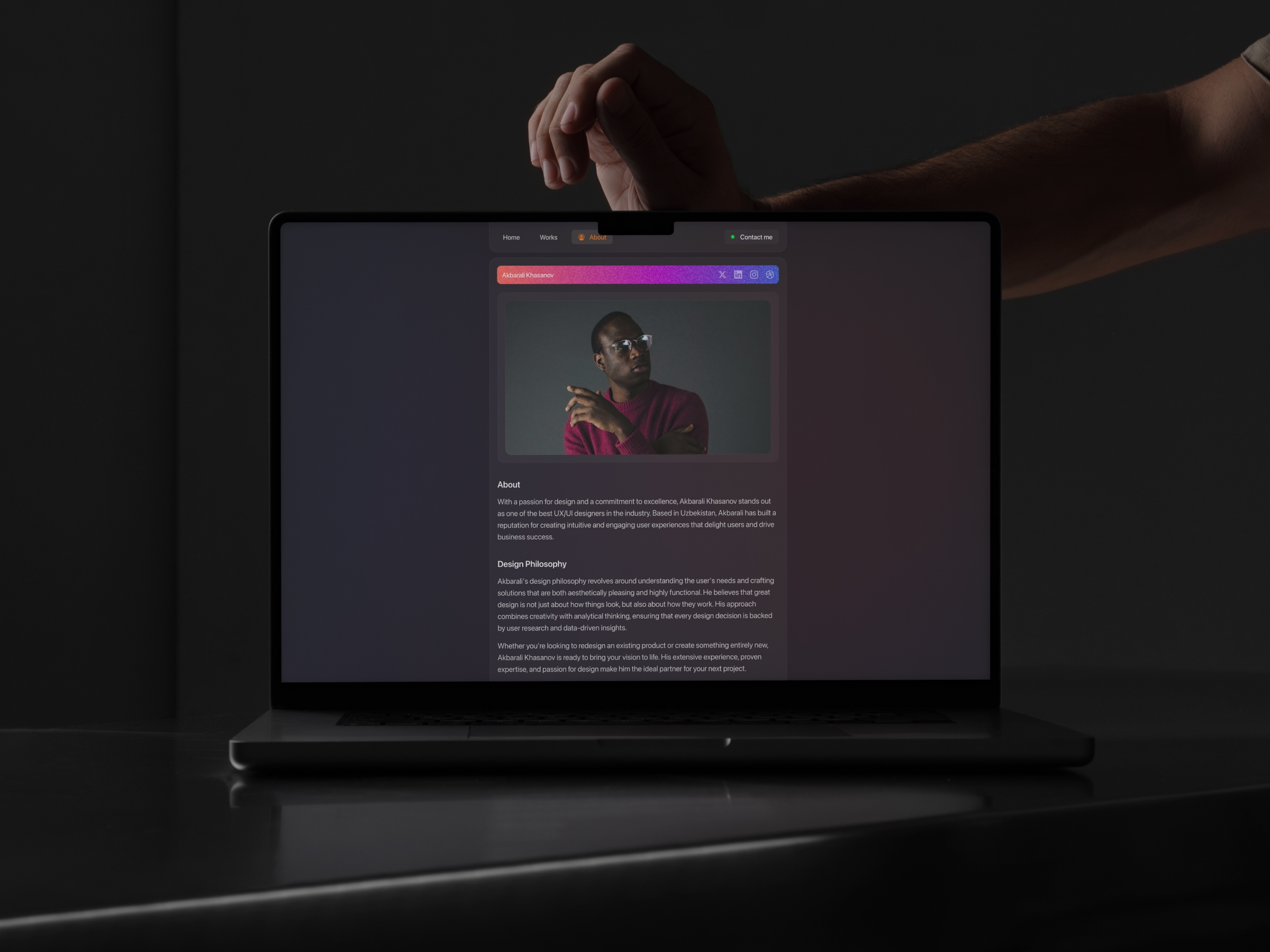 Screenshot 3 for Folix, a Framer Marketplace template by Akbarali.