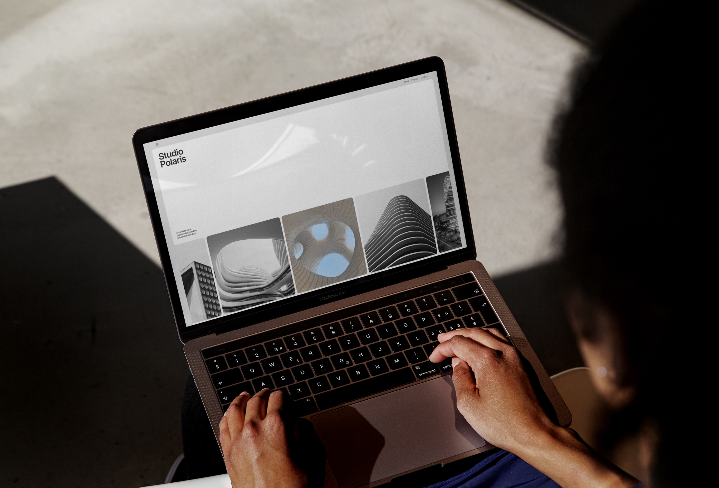 Screenshot 1 for Polaris, a Framer Marketplace template by Fielder .